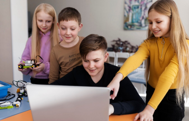 In What Ways Virtual Middle Schools Are Transforming the Educational Landscape